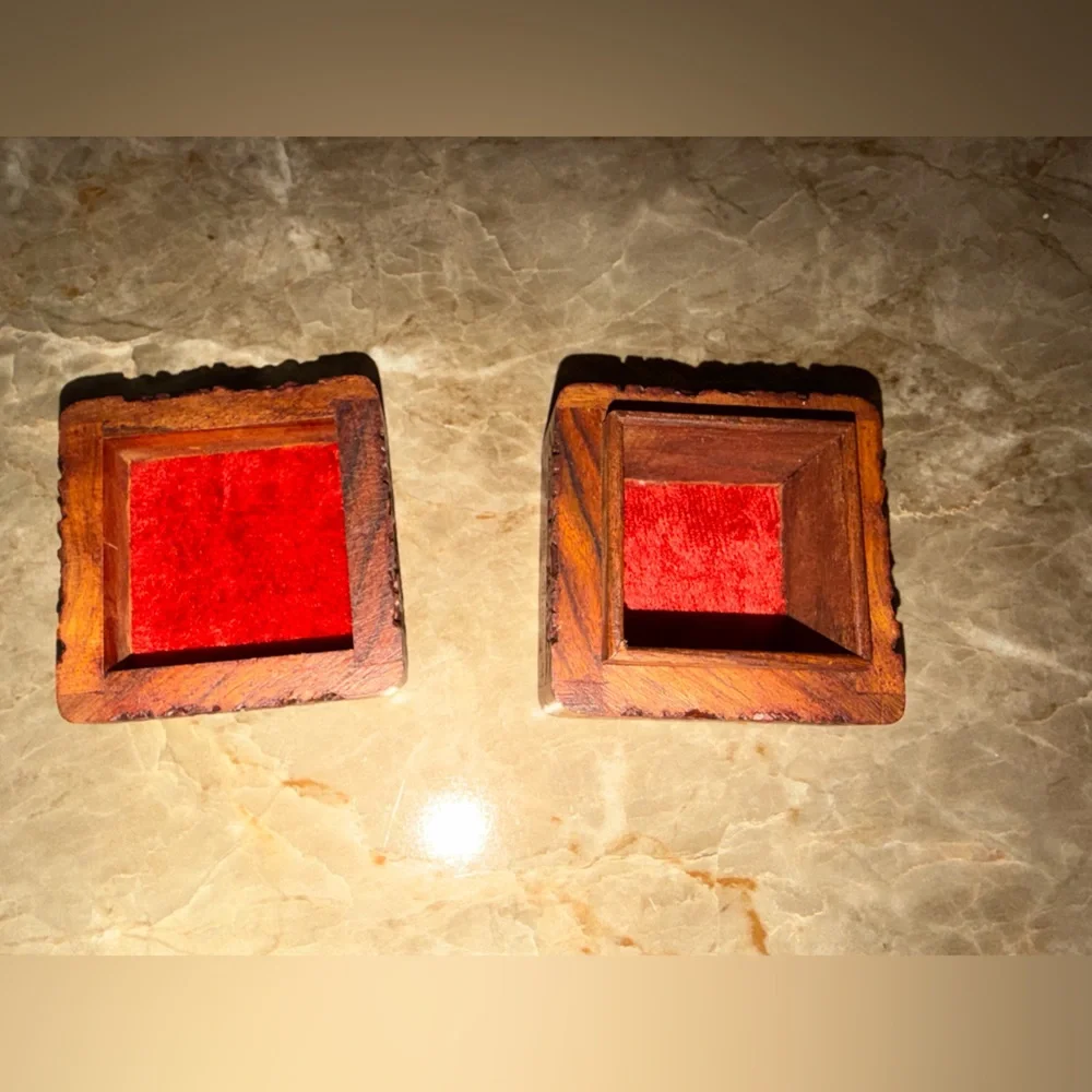 Carved Wooden Trinket Box, jewelry box,‎ small, hand carved